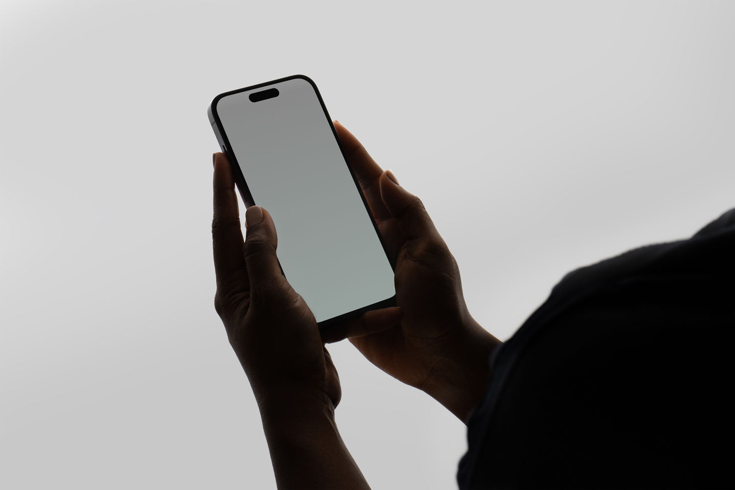 Essentials (12 Mockups)