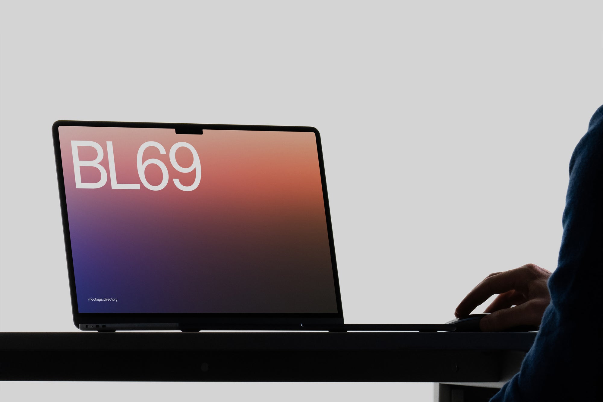 BL69 — MacBook Air