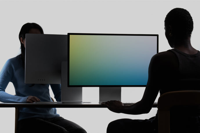 BL72 — Studio Display