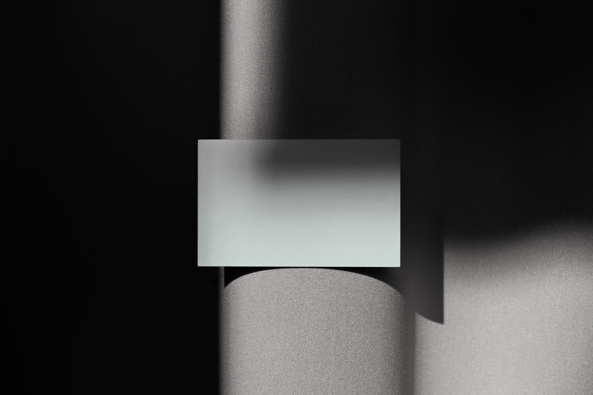 Essentials (12 Mockups)