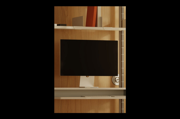 SOM17 — Studio Display